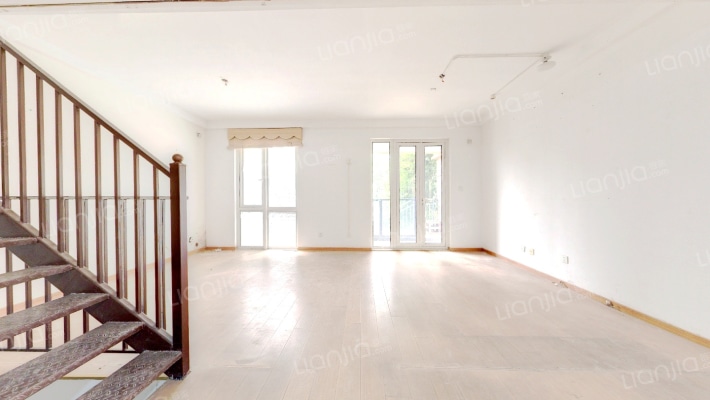 银城林茵里二手房实景图