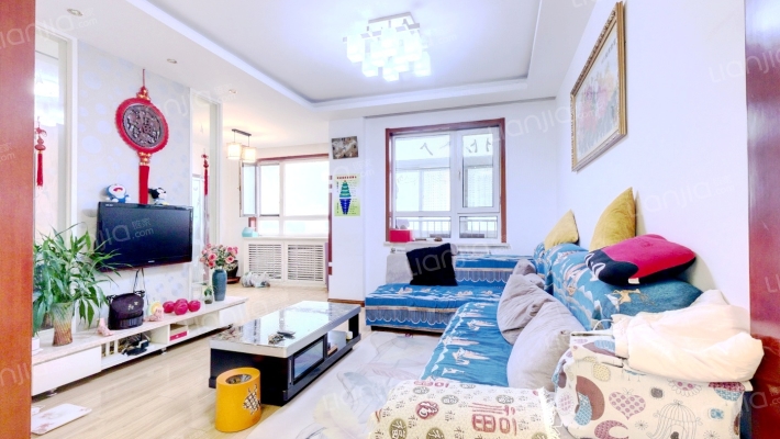 平安小区二手房实景图