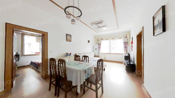 新华小区(南岸)二手房实景图