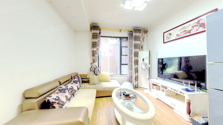 巴黎都市二期二手房实景图