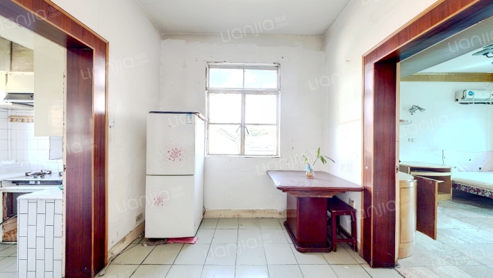 汾湖新村二手房实景图