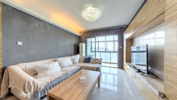 鹭岛国际四期二手房实景图