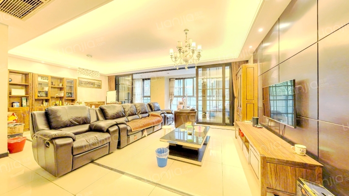 万科五龙山九墅二手房实景图