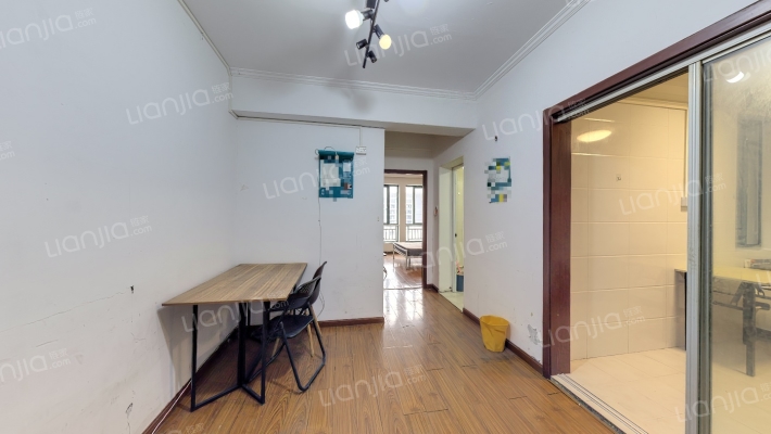 德嘉金沙阳光二手房实景图