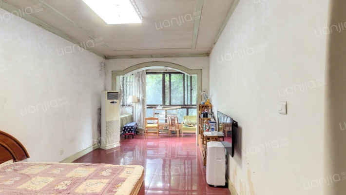 万隆花园二手房实景图