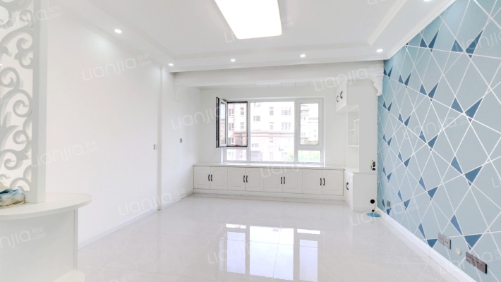 学府新城二手房实景图