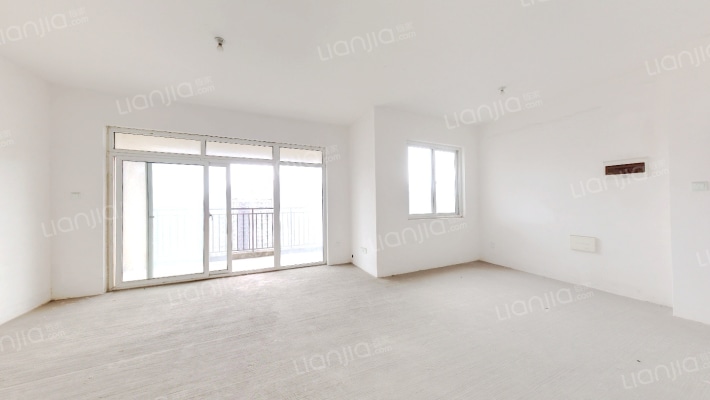 军安卫士花园二手房实景图