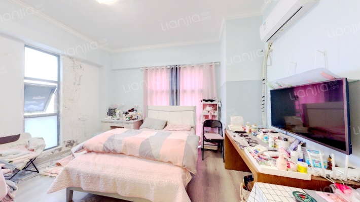 高尔夫国际花园二手房实景图