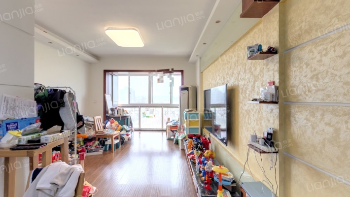 衡辰三林苑二手房实景图