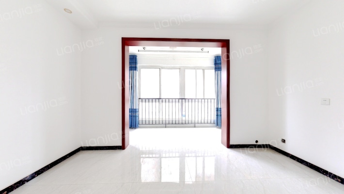 山水生态城南区二手房实景图