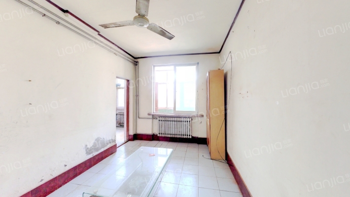 桃花山小区二手房实景图