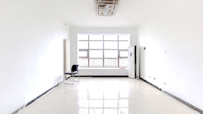 正弘蓝堡湾二期二手房实景图