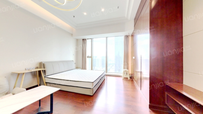 太湖东畔商务中心二手房实景图