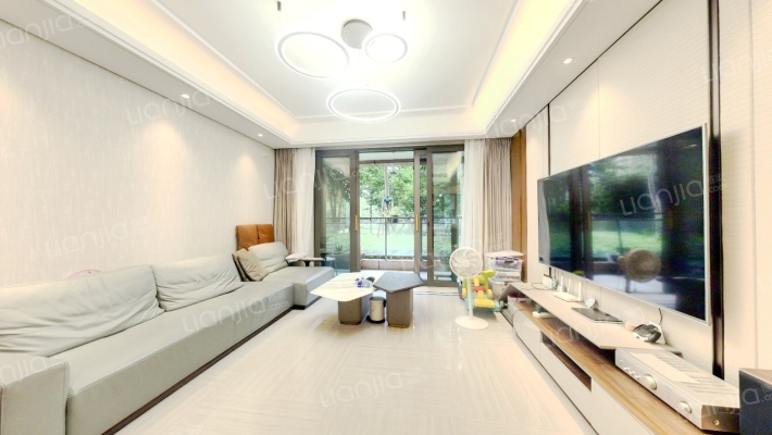 仁恒滨河湾三期二手房实景图