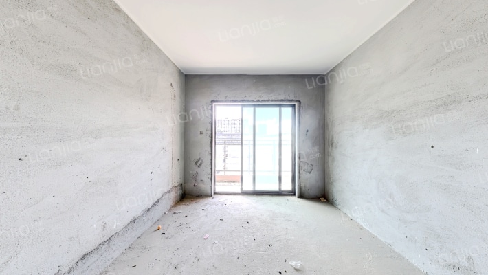 富龙华府二手房实景图