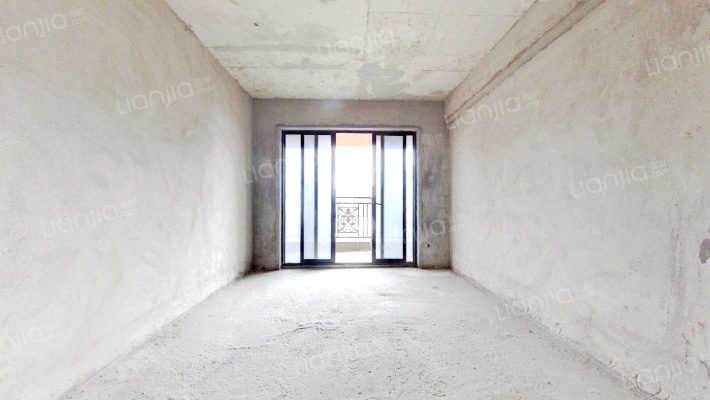 月堤湾畔二手房实景图