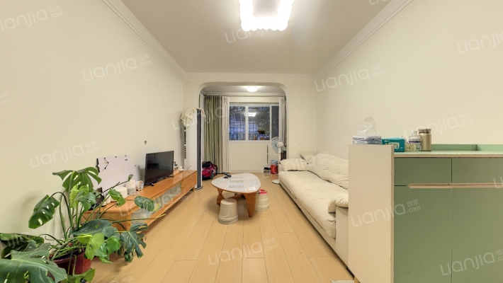 西部石油苑二手房实景图