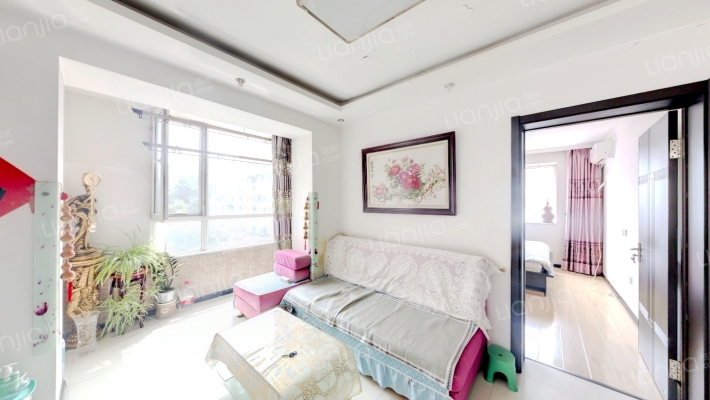 中德国际花园二手房实景图