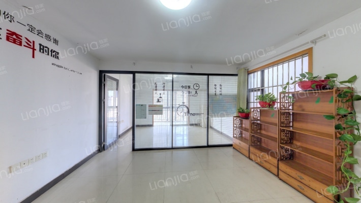 枫丹雅苑二手房实景图