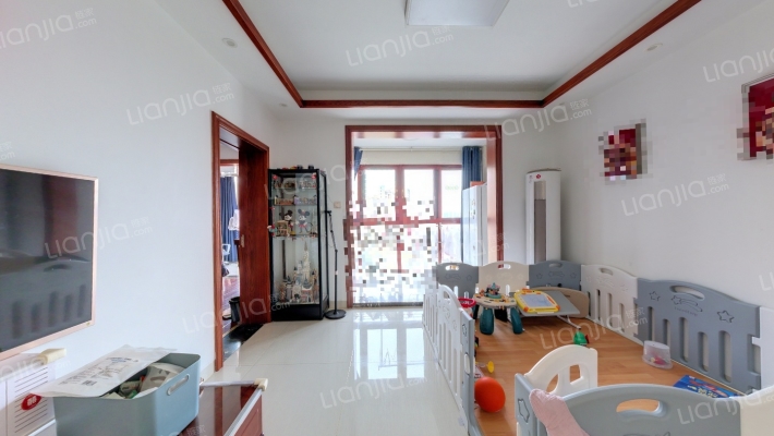 御湖国际二手房实景图