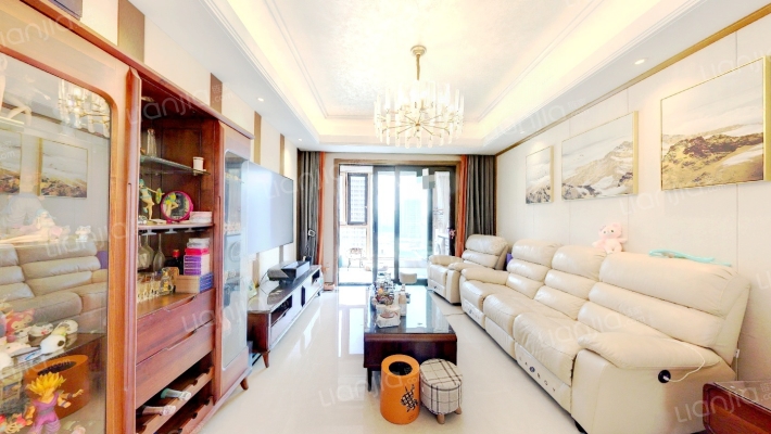 中海玄武公馆D区二手房实景图