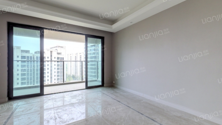 蓝绸带社区二手房实景图