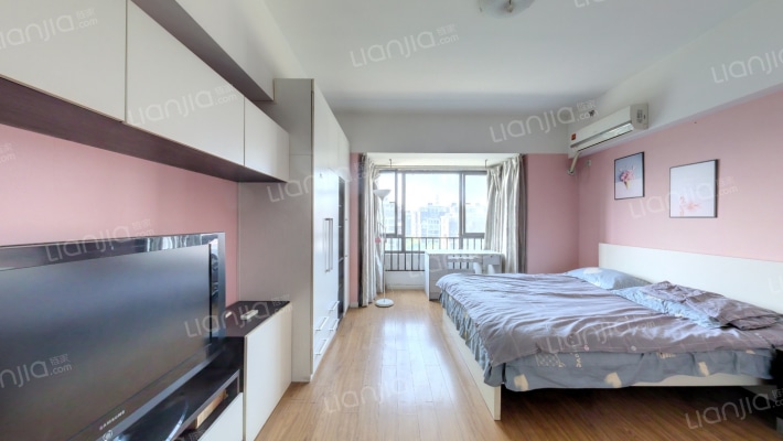 泰格公寓二手房实景图