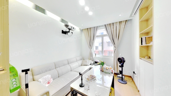 商业广场二期二手房实景图