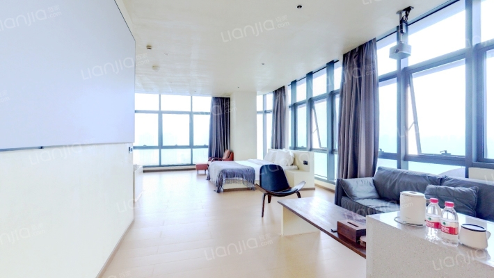 财信半岛铂寓二手房实景图