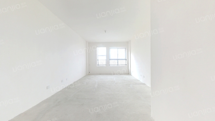 春天里二手房实景图