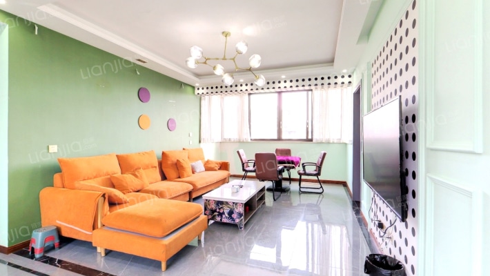 花间墅二手房实景图