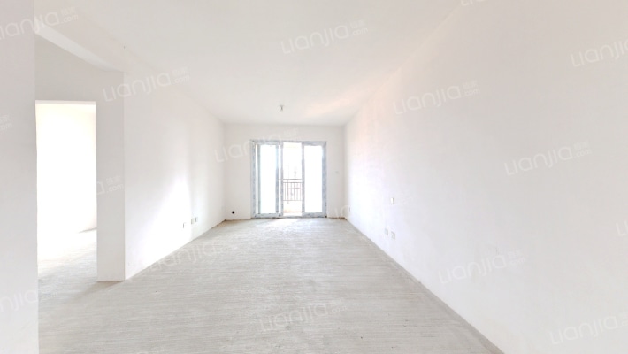 中航城二手房实景图