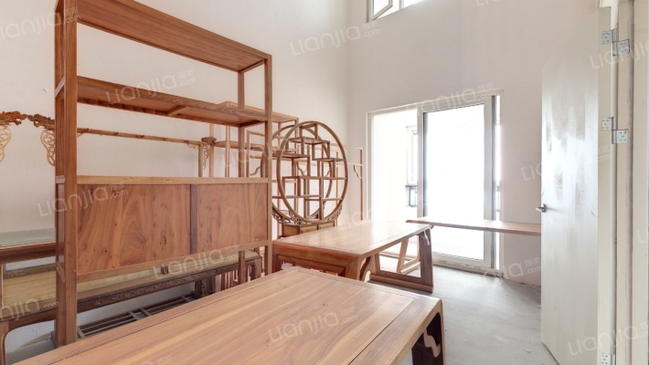 中海复锦华庭二手房实景图