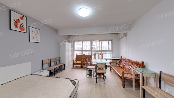 金铎嘉苑二手房实景图