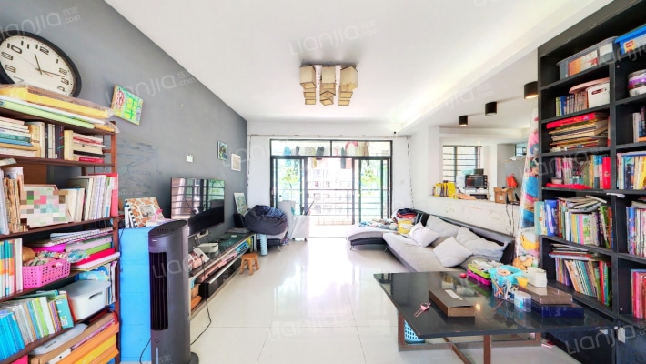 城市风景二手房实景图