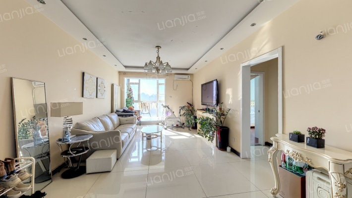 丽港美度二手房实景图