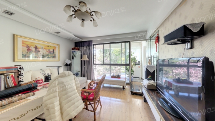 滨江奥城静思苑二手房实景图