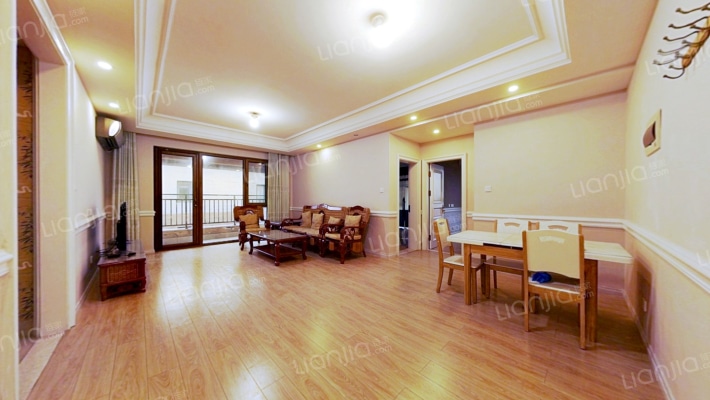 芭东和园二手房实景图