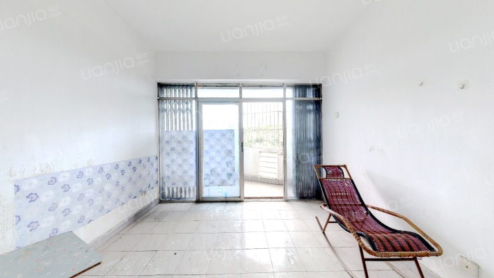 金湖花园二手房实景图