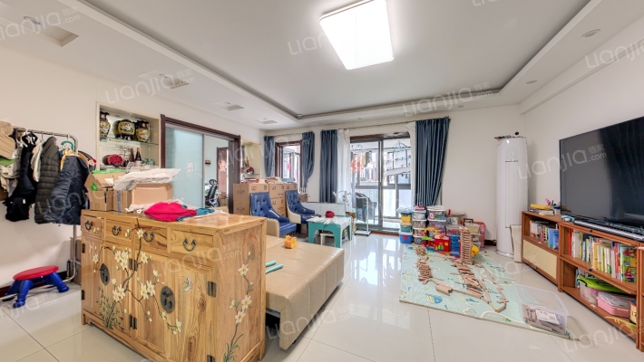 新浦江城(江桦路400弄)二手房实景图