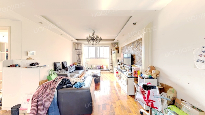 徐汇臻园二手房实景图