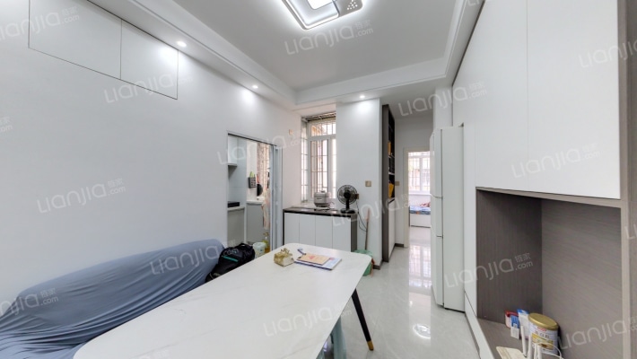 航管小区二手房实景图