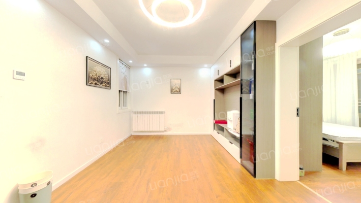 中山北路200号-2二手房实景图