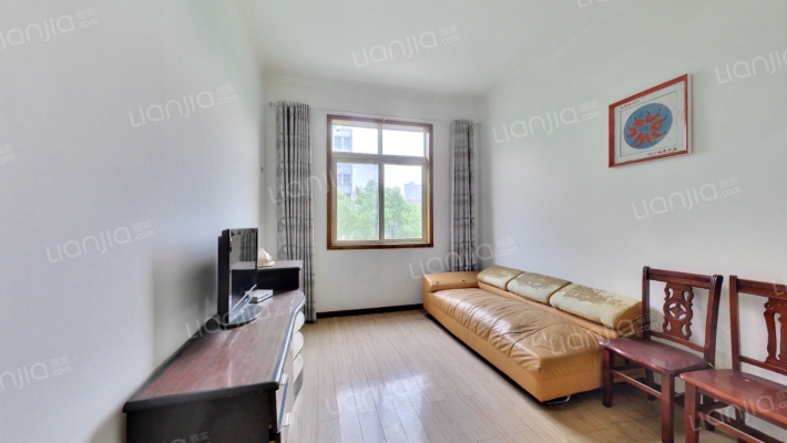 汉阳大街123号二手房实景图