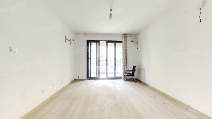 景和名苑二手房实景图