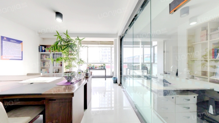 黄海国际中心二手房实景图