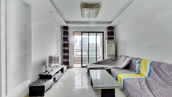 保利花半里玫瑰园二手房实景图