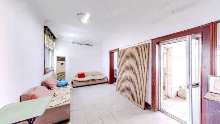 黄山新村二手房实景图