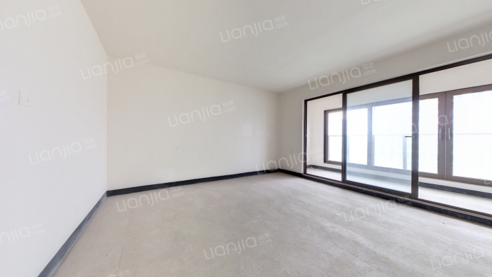 公园大道上二手房实景图