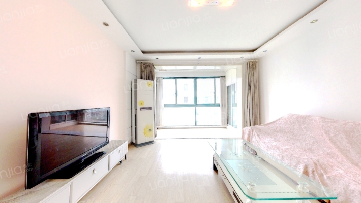 加州枫景二手房实景图
